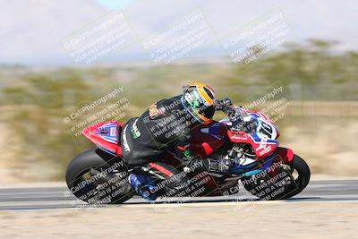 media/Dec-04-2025-Racers Edge (Thu) [[5ebc9f124d]]/2-A Group/4-Session 3 (Turn 2 Inside Speed Pans)/